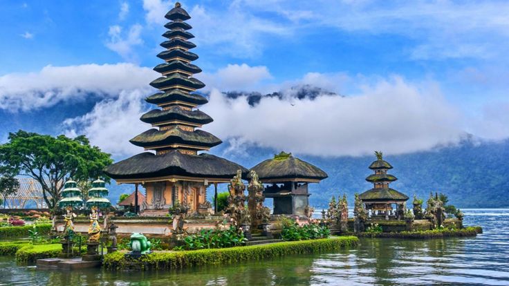 Destinasi Wisata Bali: Surga Tropis dengan Pesona Alam dan Budaya Mendunia